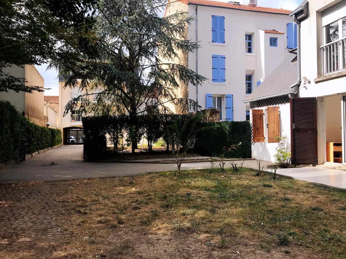 Maison De Longde-Appartement Avec 2 Chambres Villejuif Exteriér fotografie